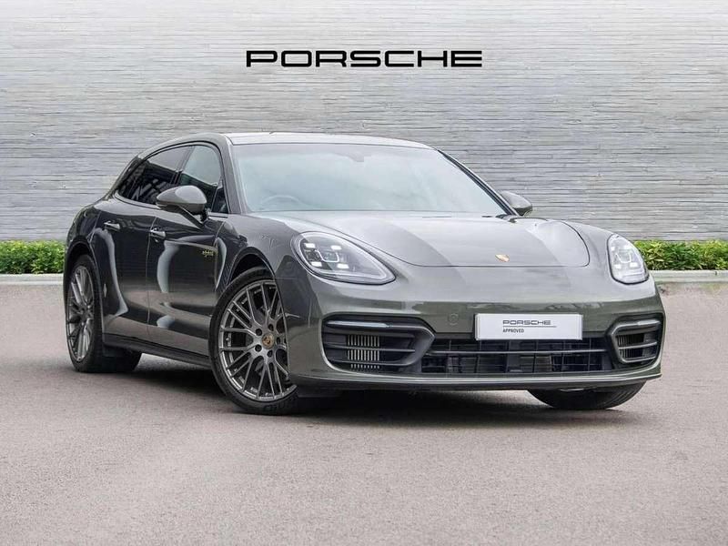 Green Used 2024 Porsche Panamera S E-Hybrid Platinum Edition Sedan | £78,995 - Image 1/4