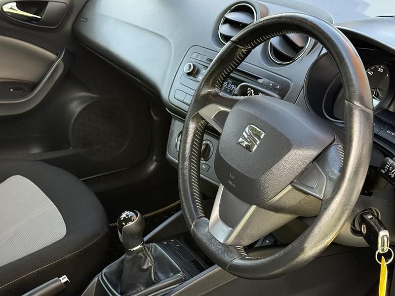 Used Seat Ibiza ST 2014 White Estate