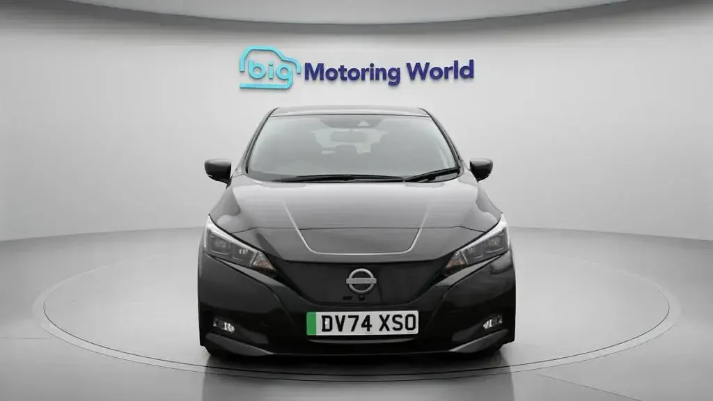 Used Nissan Leaf Tekna 110 kW (150 HP) 2024 Black Hatchback