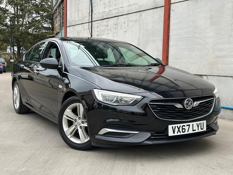 Black Used 2017 Vauxhall Insignia Hatchback | £8,595 (Fair price) - Image 1/4