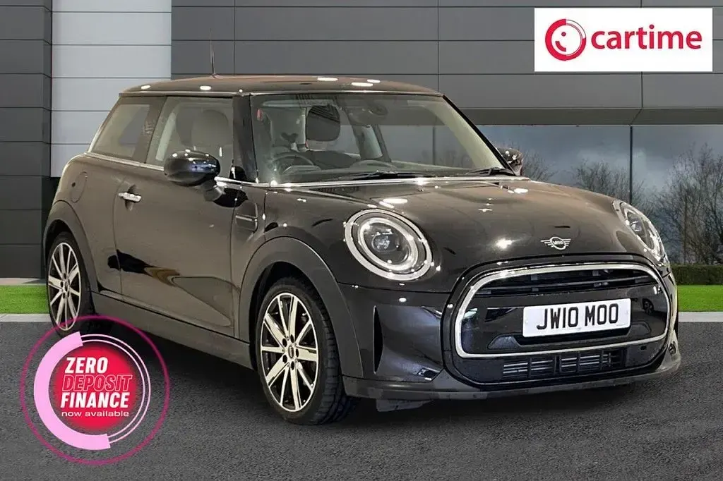 Used Mini ONE Classic 102 HP (75 kW) 2022 Hatchback