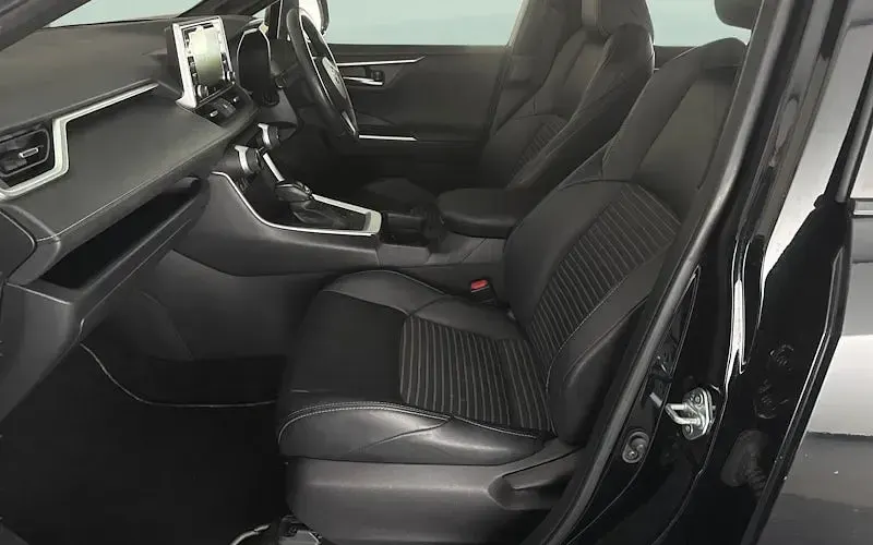 Used Toyota RAV4 Edition 218 HP (160 kW) 2021 SUV