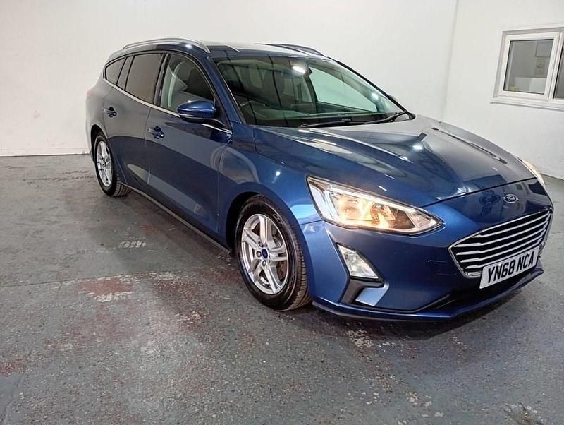 Blue Used 2018 Ford Focus Zetec Estate | £6,695 (Fair price) - Image 1/4