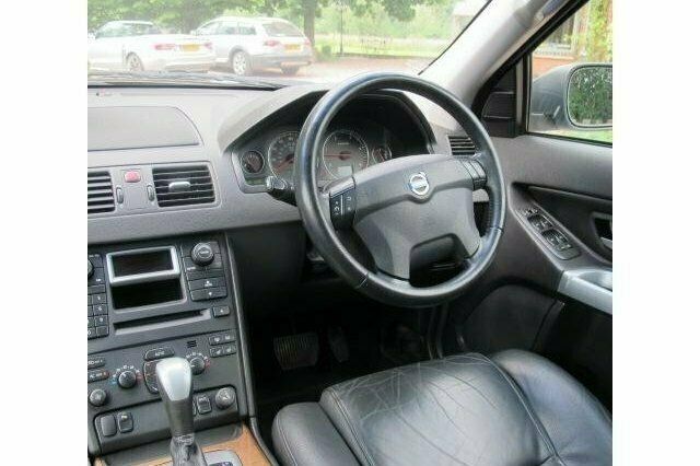 Used Volvo XC90 163 HP (119 kW) 2003 SUV