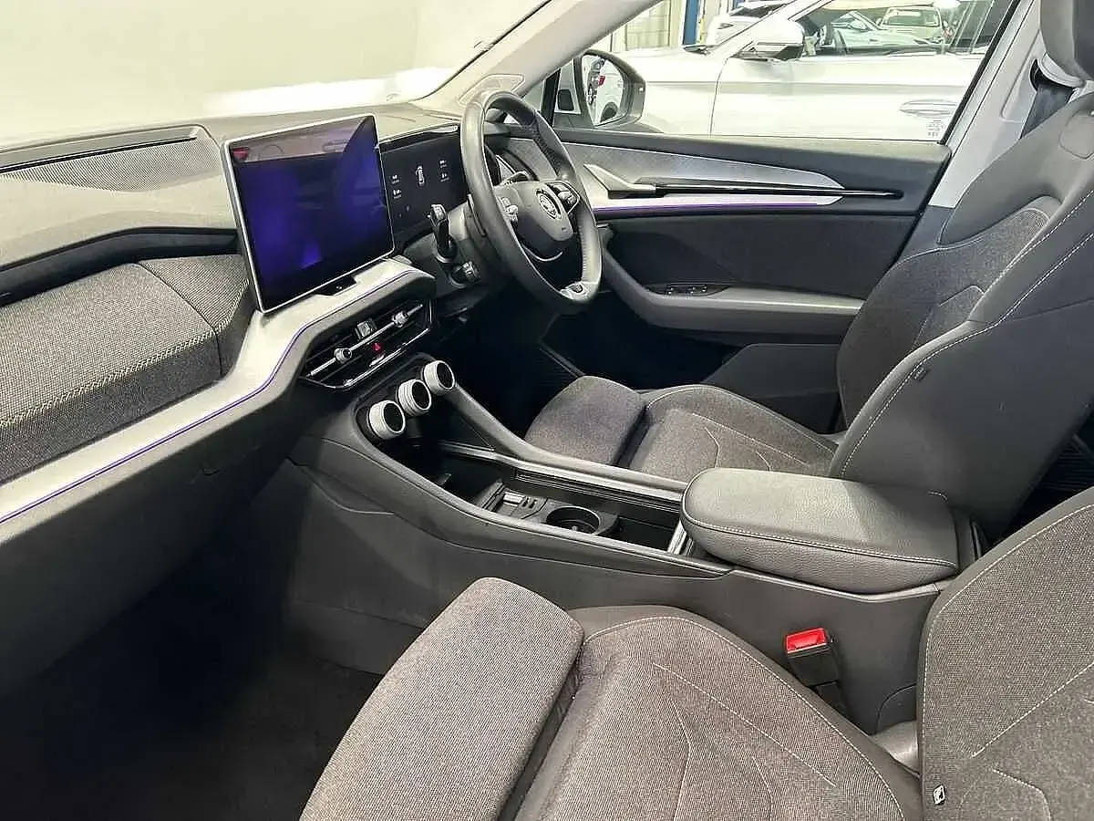 Used Skoda Kodiaq SE 110 HP (80 kW) 2025 Brilliant silver metallic SUV