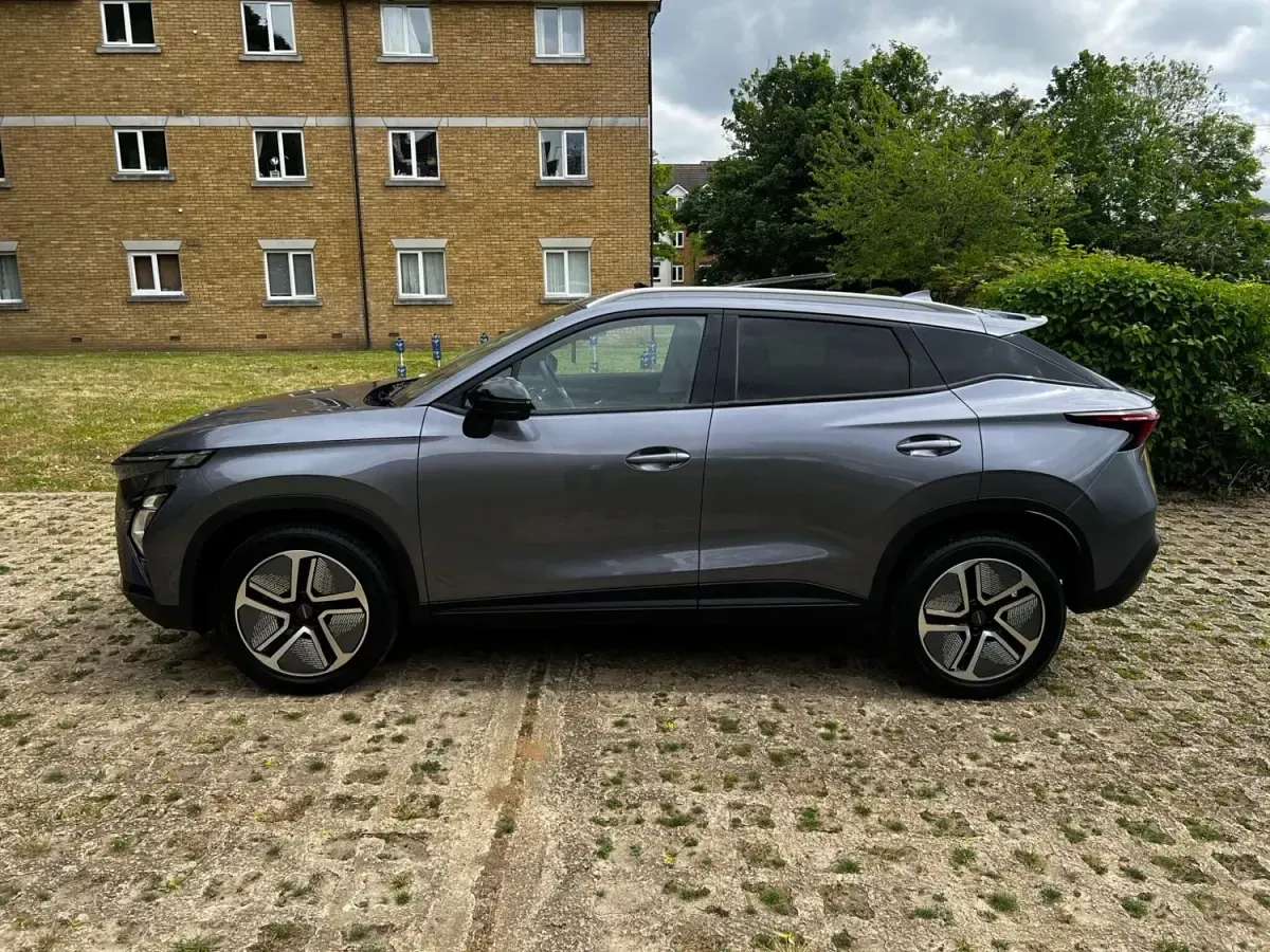 Usado Omoda 5 150 kW (204 HP) 2024 Cinzento SUV