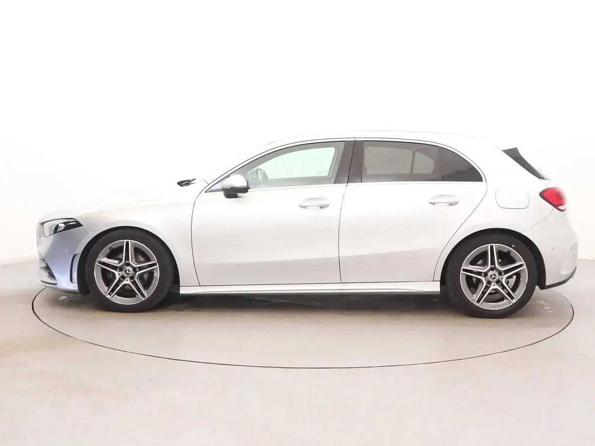 Used Mercedes A180 Executive 136 HP (100 kW) 2020 Silver Hatchback