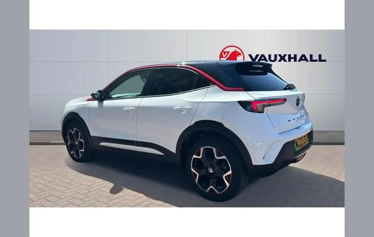 Used Vauxhall Mokka 100 kW (136 HP) 2023 White SUV