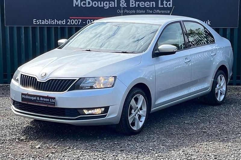 Used Skoda Rapid SE L 110 HP (80 kW) 2017 Silver Hatchback