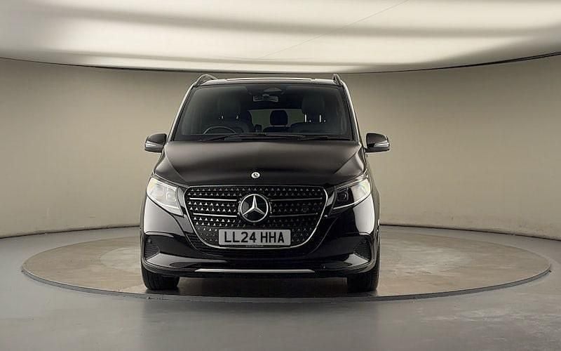 Used Mercedes V220 163 HP (119 kW) 2020 MPV