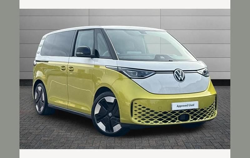 White Used 2023 VW ID. Buzz Pro MPV | £35,850 (A bit pricey) - Image 1/3