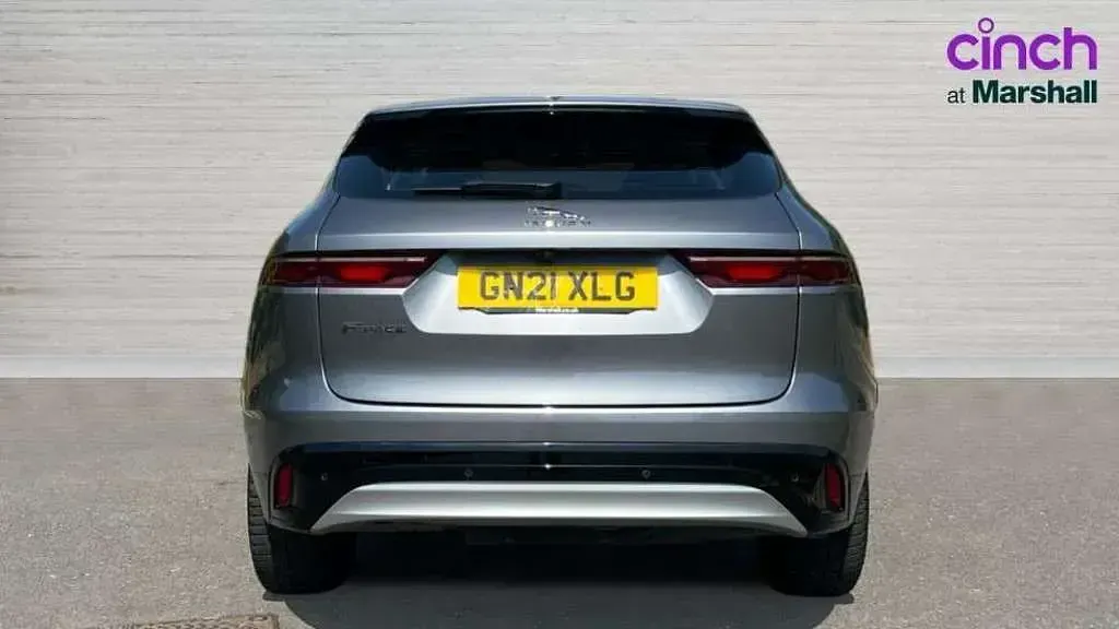 Used Jaguar F-Pace SE 204 HP (150 kW) 2021 Grey SUV