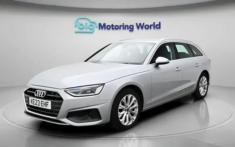 Used Audi A4 150 HP (110 kW) 2023 Silver Estate