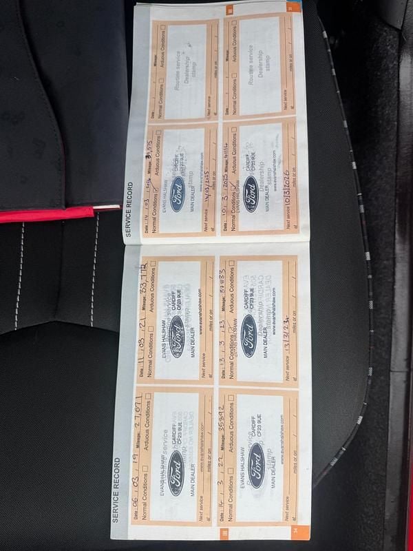 Used Citroën C1 VTR Sport 68 HP (50 kW) 2013 Red Hatchback