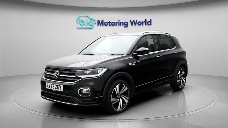 Used VW T-Cross R-line 110 HP (80 kW) 2023 Black SUV
