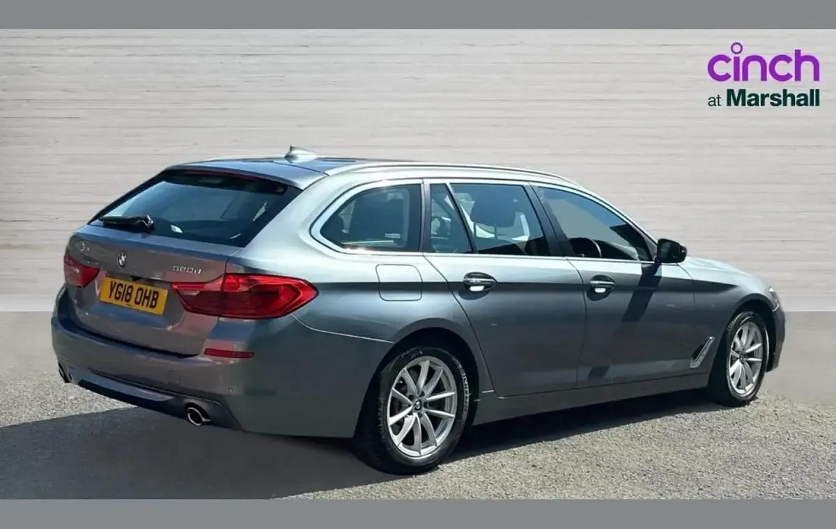 Used BMW 520 Sport Line 190 HP (139 kW) 2018 Blue Estate