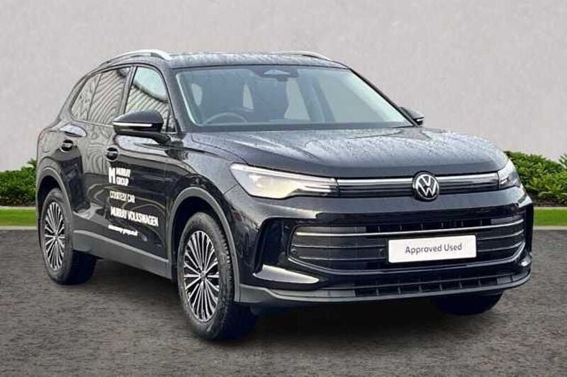 New 2024 VW Tiguan Life SUV | £31,490 (Fair price) - Image 1/4