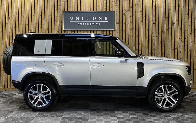 Used Land Rover Defender HSE 241 HP (177 kW) 2020 Silver Estate