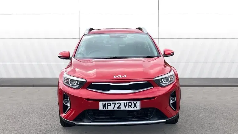 Używany Kia Stonic 101 KM (74 kW) 2023 Czerwony SUV
