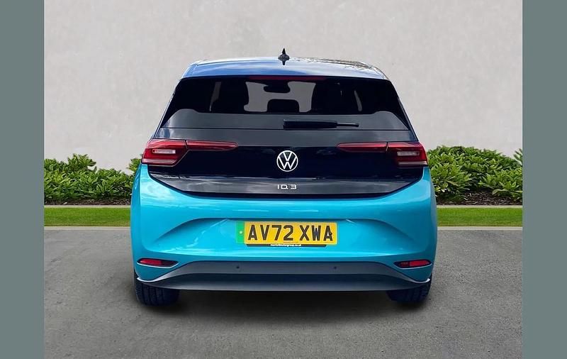 Used VW ID.3 Pro 106 kW (145 HP) 2022 Blue Hatchback