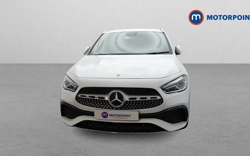 Used Mercedes GLA180 AMG Line Premium 136 HP (100 kW) 2021 White SUV