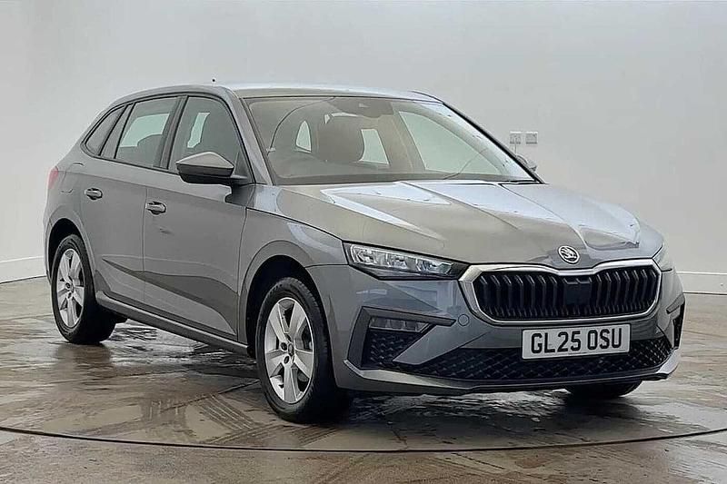Graphite grey metallic Used 2025 Skoda Scala SE Hatchback | £17,995 (A bit pricey) - Image 1/4