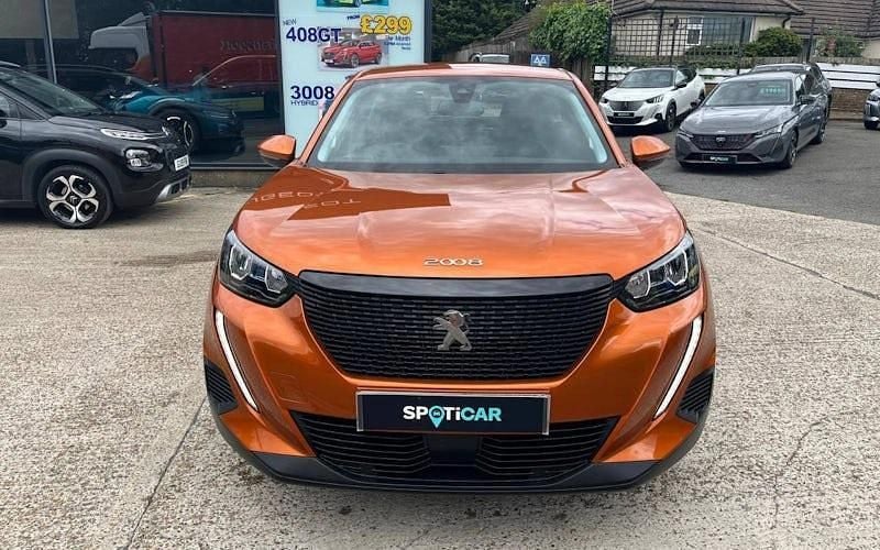 Used Peugeot 2008 Active Premium 101 HP (74 kW) 2021 Orange SUV