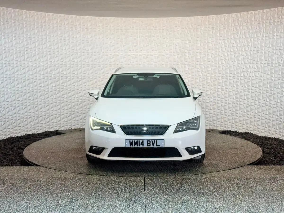 Used Seat Leon Ecomotive 2014 White Estate