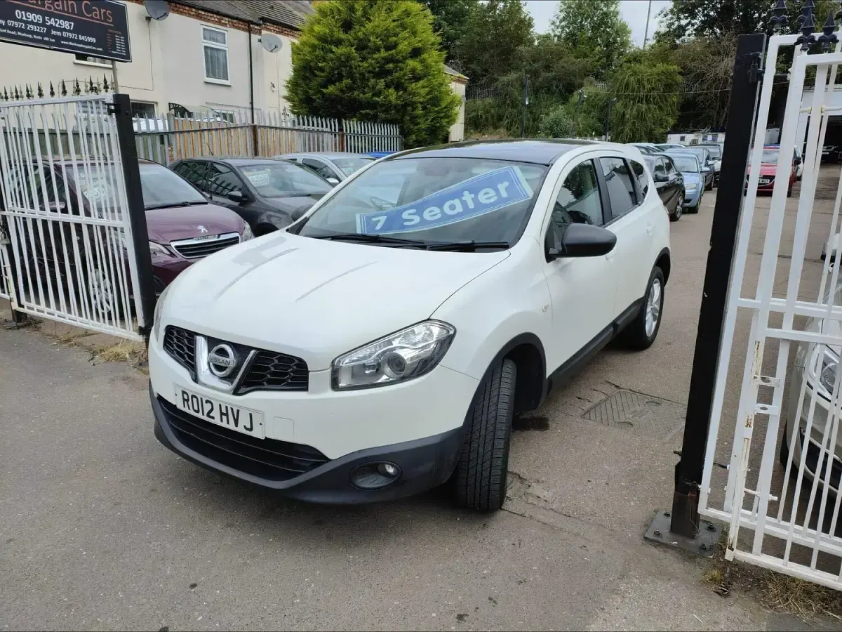 Used Nissan Qashqai +2 Acenta 110 HP (80 kW) 2012 White SUV