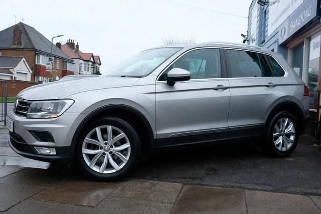 Used VW Tiguan SE 148 HP (108 kW) 2016 Silver SUV