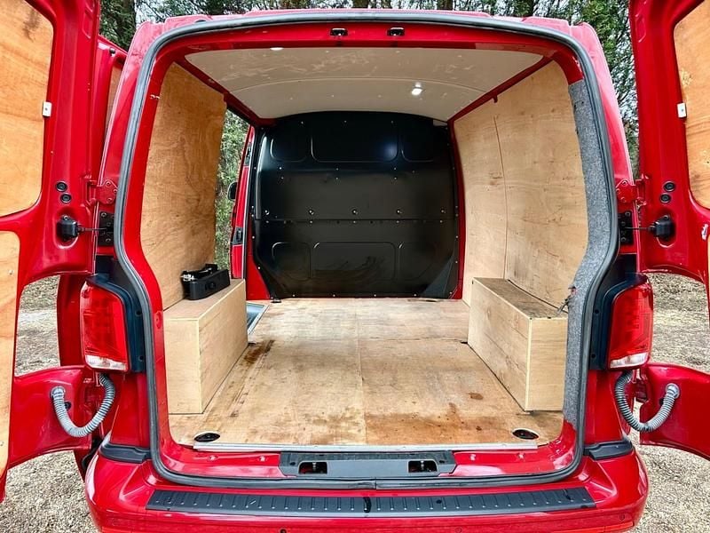 Used VW T6.1 Startline 150 HP (110 kW) 2021 Red Van