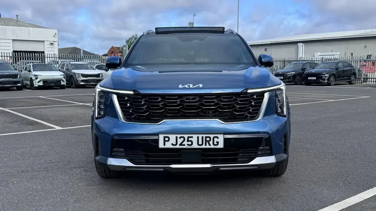 Used Kia Sorento 2025 Blue SUV