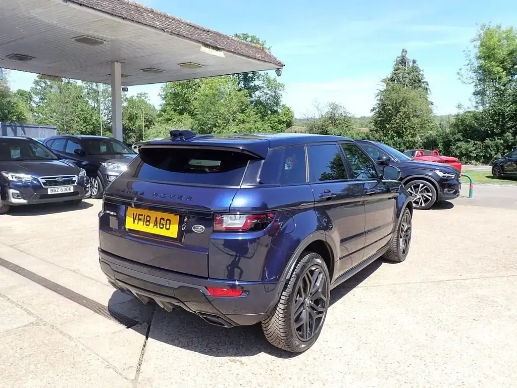Używany Land Rover Range Rover evoque HSE Dynamic 240 KM (176 kW) 2018 Niebieski SUV