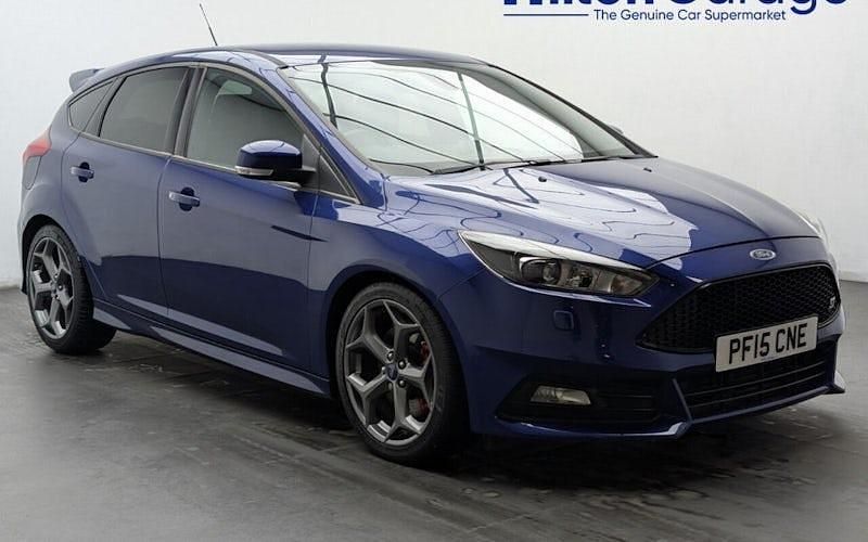 Used Ford Focus ST 185 HP (136 kW) 2015 Blue Hatchback