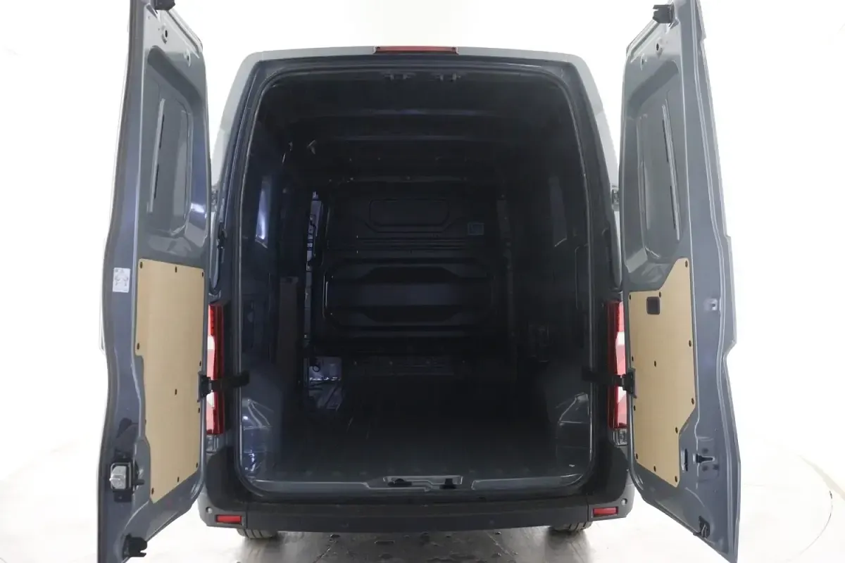 New Renault Master 2026 Grey MPV