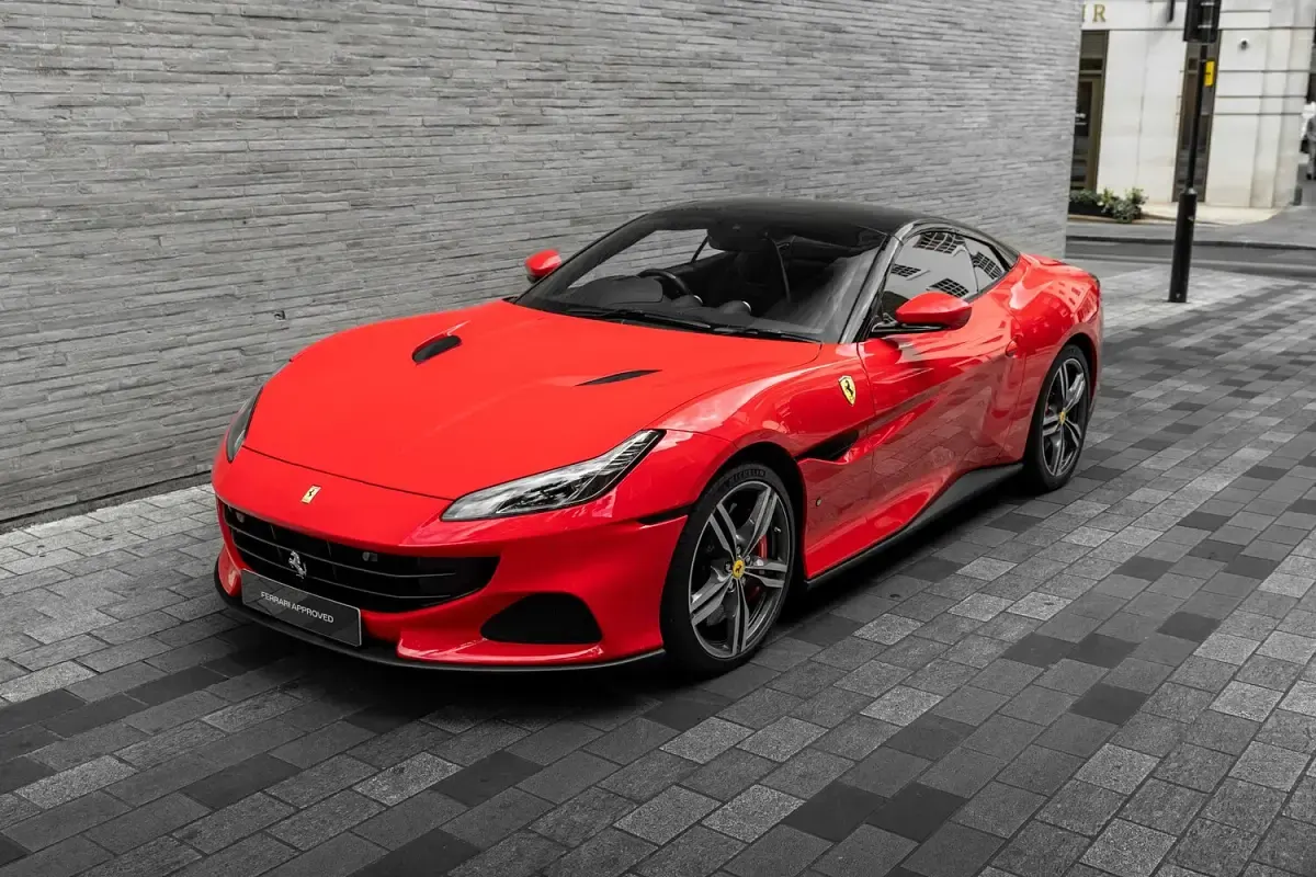 Used Ferrari Portofino 620 HP (456 kW) 2022 Red Cabriolet