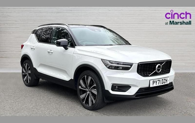 Used Volvo XC40 R-Design Pro 258 HP (189 kW) 2021 White SUV
