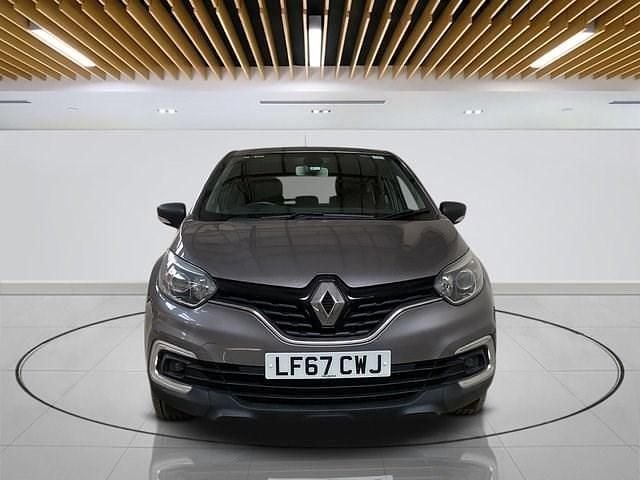 Used Renault Captur Dynamique 90 HP (66 kW) 2017 Grey SUV
