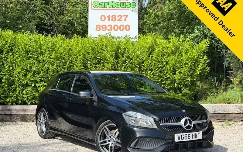 Begagnad Mercedes A180 AMG line 109 HK (80 kW) 2018 Halvkombi