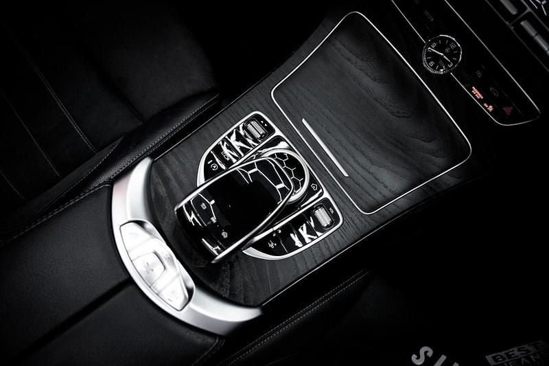 Used Mercedes C300 AMG line 245 HP (180 kW) 2019 White Cabriolet