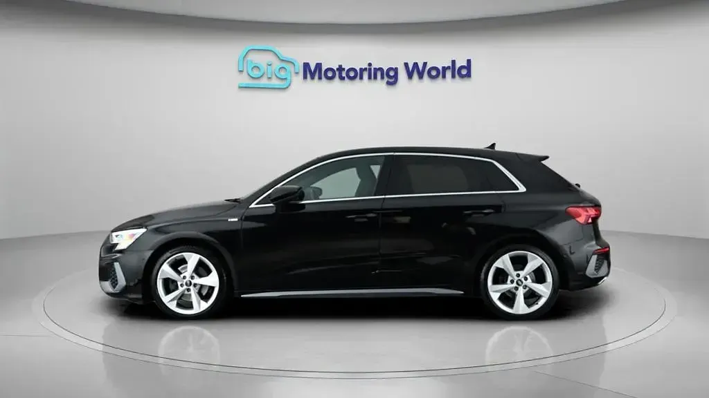 Used Audi A3 Sportback S-Line 150 HP (110 kW) 2021 Black Hatchback