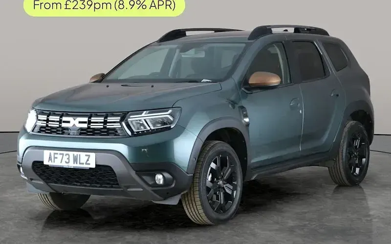 Begagnad Dacia Duster Extreme 130 HK (95 kW) 2023 Grön SUV