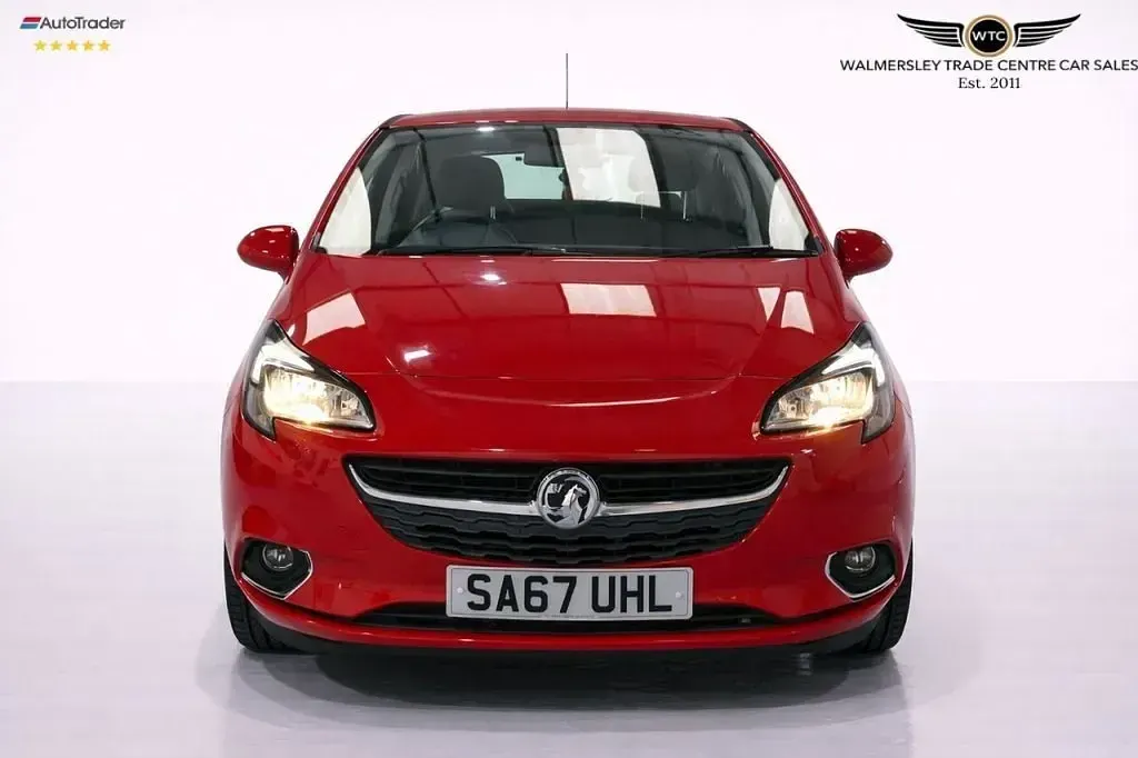Begagnad Vauxhall Corsa SRi 75 HK (55 kW) 2017 Röd Halvkombi