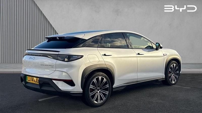 Used BYD Sealion 7 389 kW (530 HP) 2025 White SUV