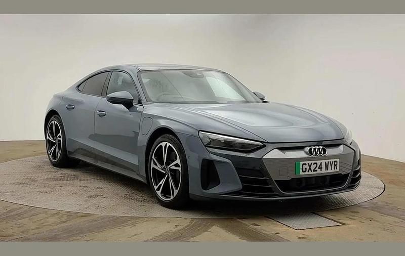 Used Audi e-tron GT quattro Comfort 384 kW (523 HP) 2024 Grey Sedan