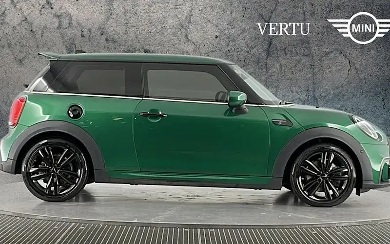 Used Mini Cooper S Hatch 178 HP (130 kW) 2021 Green Hatchback