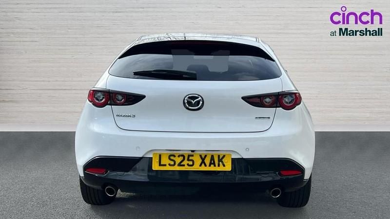 Usado Mazda 3 Exclusive-Line 140 CV (102 kW) 2025 Blanco