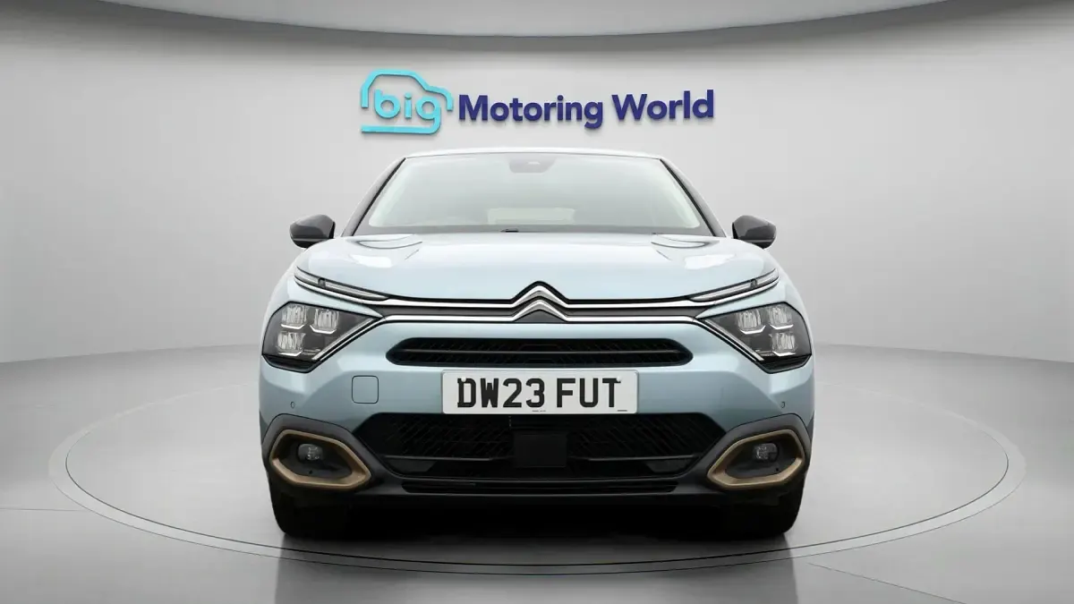 Used Citroën e-C4 100 kW (136 HP) 2023 Hatchback