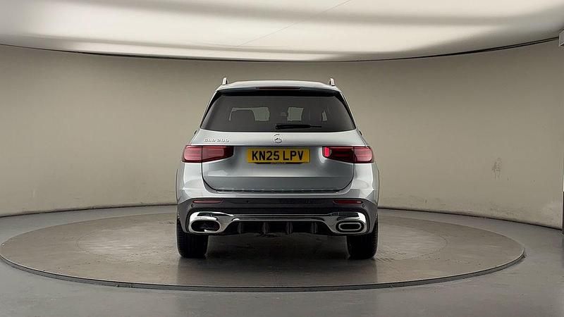 Used Mercedes GLB200 Executive 2025 Hightech silver SUV