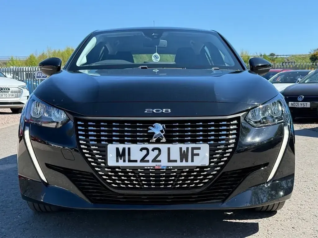 Gebraucht Peugeot 208 Active Premium 2022 Schwarz Kleinwagen